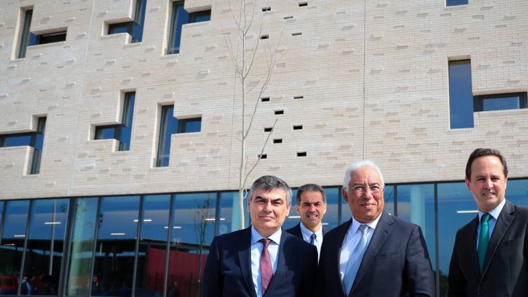 Reitor da Universidade de Lisboa inaugura residência univeristária na Ajuda