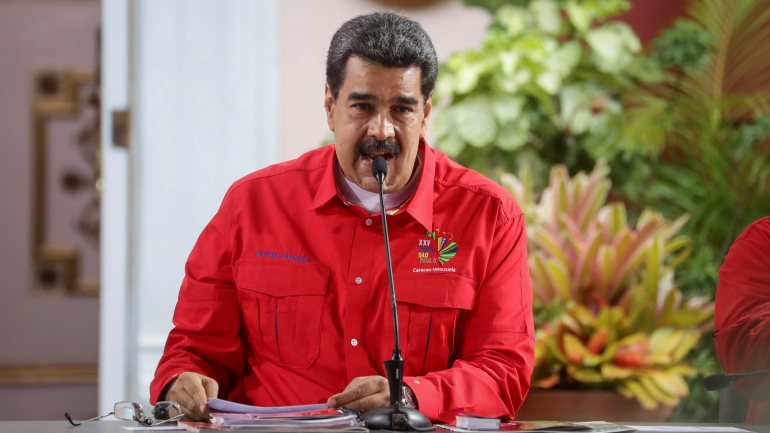 Juan Guaidó voltou a exigir a demissão de Maduro para abrir caminho para uma eleição presidencial