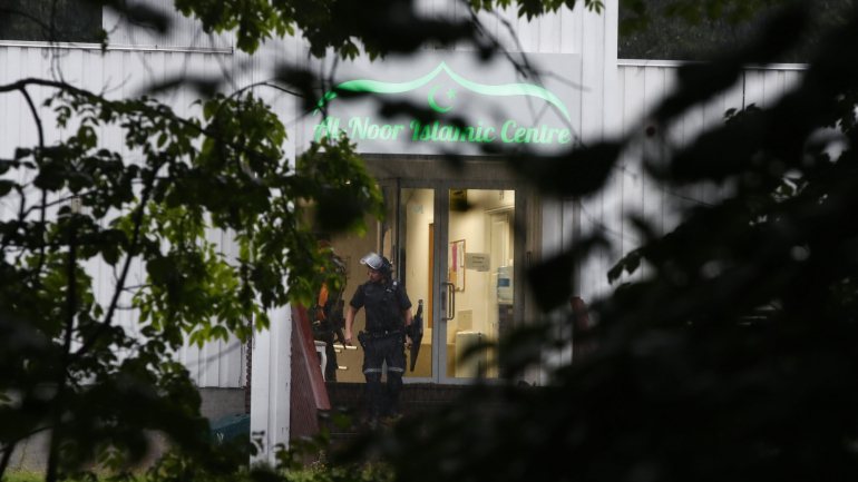 O tiroteio aconteceu numa mesquita em Bærum, nos arredores de Oslo
