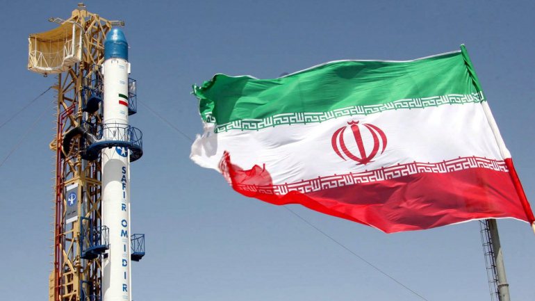 As sanções ocorrem numa altura em que França tenta uma mediação entre o Irão e os Estados Unidos para fazer descer a tensão