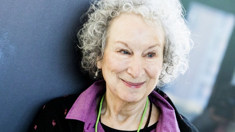 Margaret Atwood publicou &quot;The Handmaid's Tale&quot; em 1985. A escritora canadiana tem 79 anos
