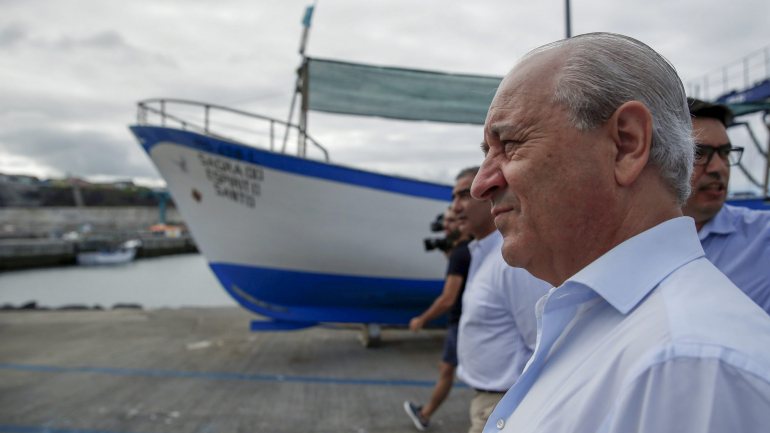 O líder social-democrata está nos Açores, no início de uma visita de dois dias à região
