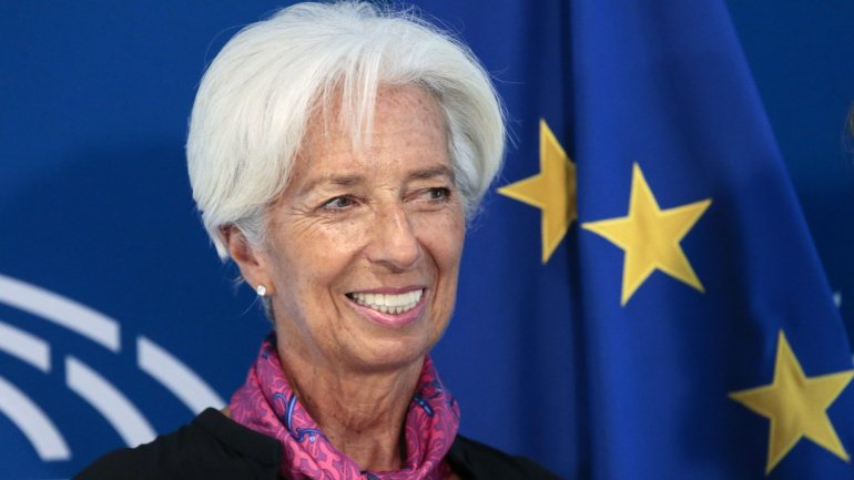 Christine Lagarde já tinha tido luz verde da comissão parlamentar dos Assuntos Económicos e Monetários