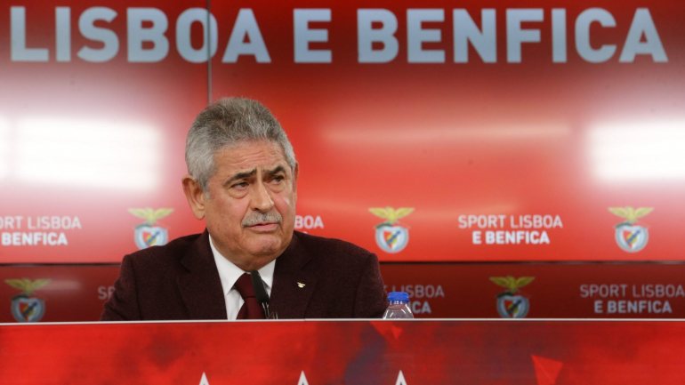 Luís Filipe Vieira protagonizou o momento mais quente da AG do Benfica, tendo mesmo de ser travado por seguranças