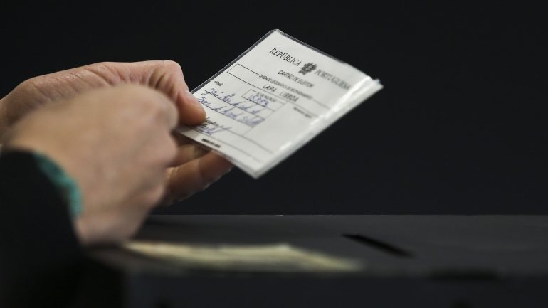 A população de Olivença com dupla nacionalidade recebeu durante esta semana uma carta a informar que podiam votar