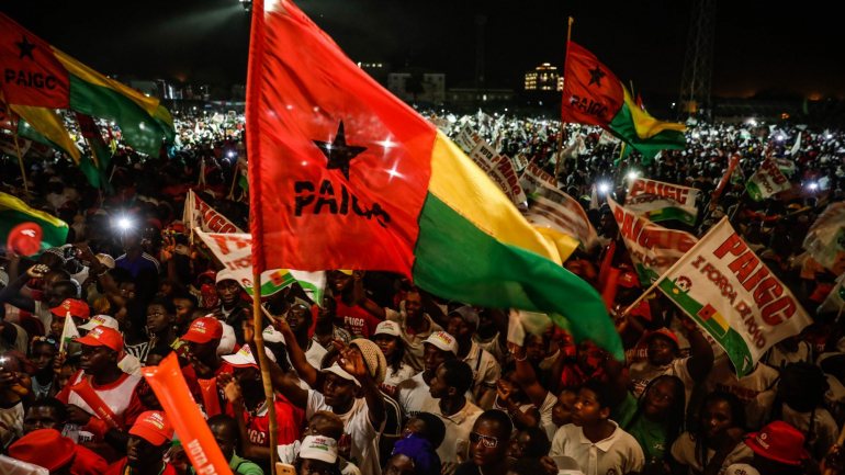 As eleições presidênciais na Guiné-Bissau decorrem a 24 de novembro