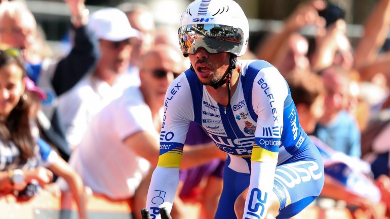 O ciclista admitiu que teve convites de outras equipas, mas que optou por continuar a envergar a camisola azul e branca