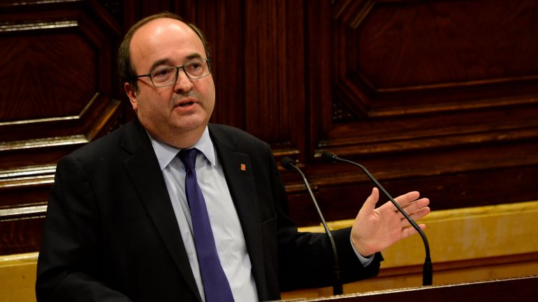 Miquel Iceta disse ainda que tem mantido contacto com o vice-presidente da Generalitat, Pere Aragonès