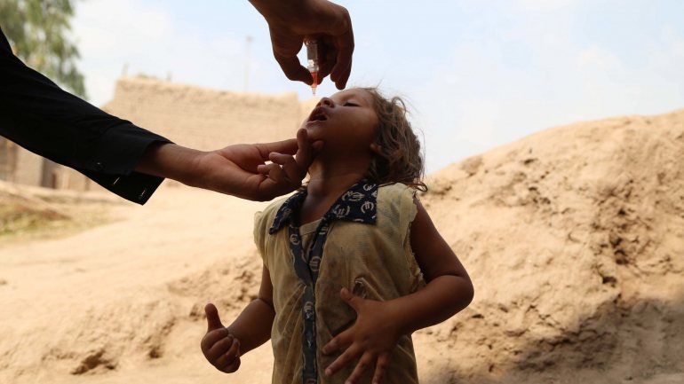 Afeganistão e Paquistão são os dois países nos quais o único tipo de vírus da poliomielite ainda não erradicado está presente