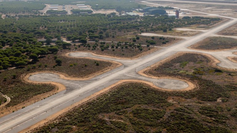 O Governo aceitou a proposta da Agência Portuguesa do Ambiente em relação ao aeroporto do Montijo