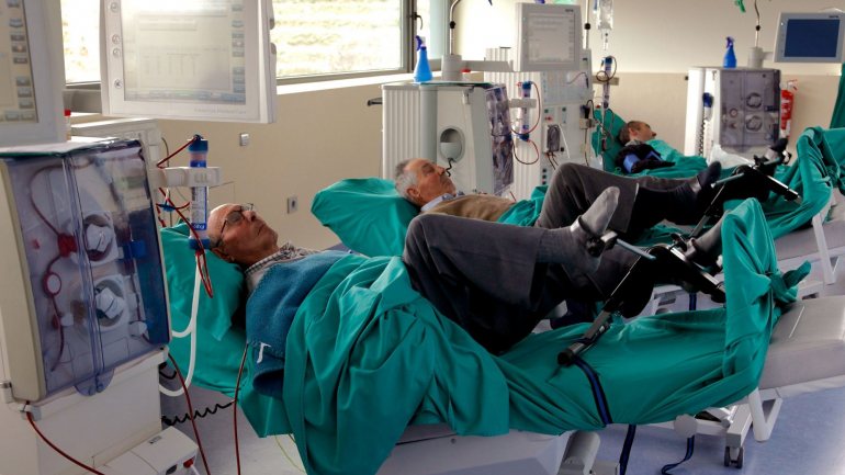 Manuel Amoedo referiu que a unidade se destina &quot;a tratar os doentes com insuficiência renal crónica terminal&quot;