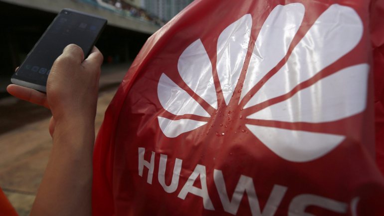 Em toda a Europa, o impacto da Huawei distribui-se em 2,5 mil milhões de euros diretos, 5,4 mil milhões de euros indiretos e 4,9 mil milhões induzidos