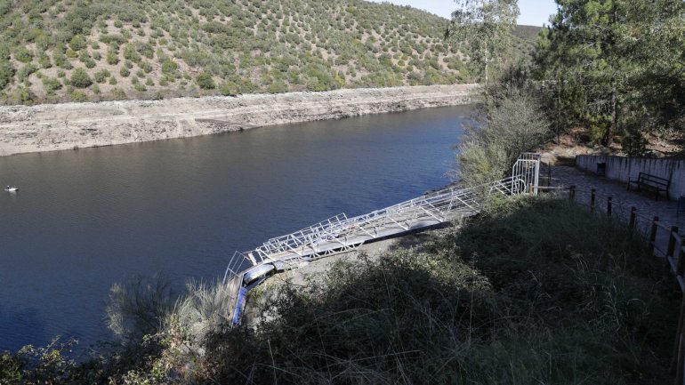 Do lado português, a APA garante que o rio Tejo nunca foi tão monitorizado como desde há cerca de dois anos a esta parte