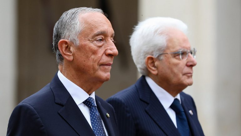 Os dois chefes de Estado falavam na Sala dos Espelhos do Palácio do Quirinal, em Roma