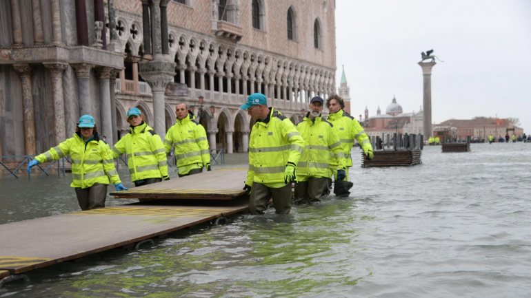 Veneza está desde quarta-feira em estado de emergência