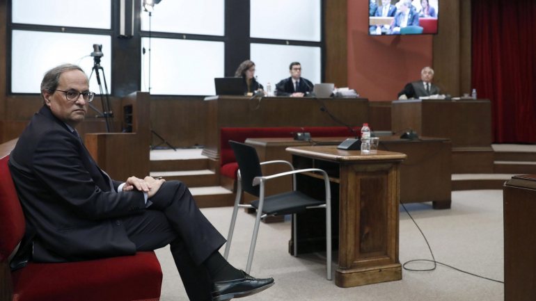 A Junta Eleitoral Central espanhola acusa o independentista de ter mantido &quot;ferramentas de propaganda política&quot; durante a campanha eleitoral, o que representa uma violação da lei