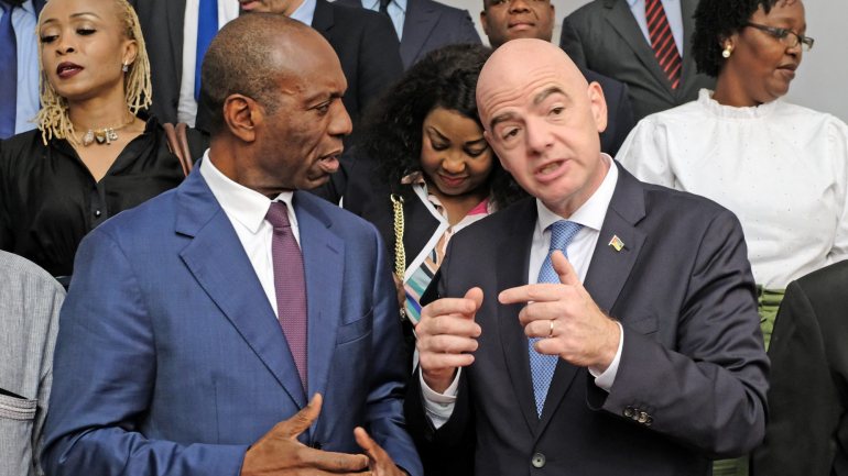 O presidente da FIFA anunciou o apoio no final de um encontro com o primeiro-ministro de Moçambique