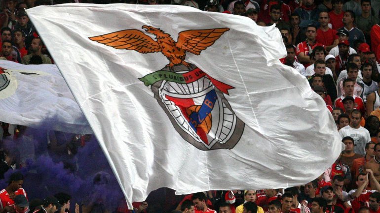 O Benfica fechou o encontro com 25-21