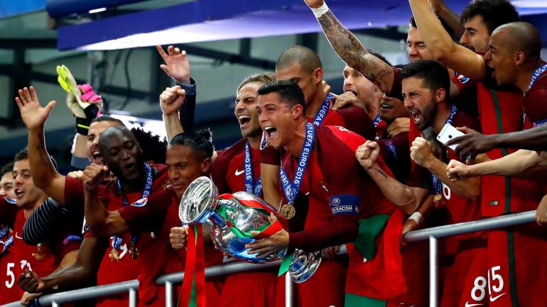 Portugal defende o título de campeão europeu no próximo verão
