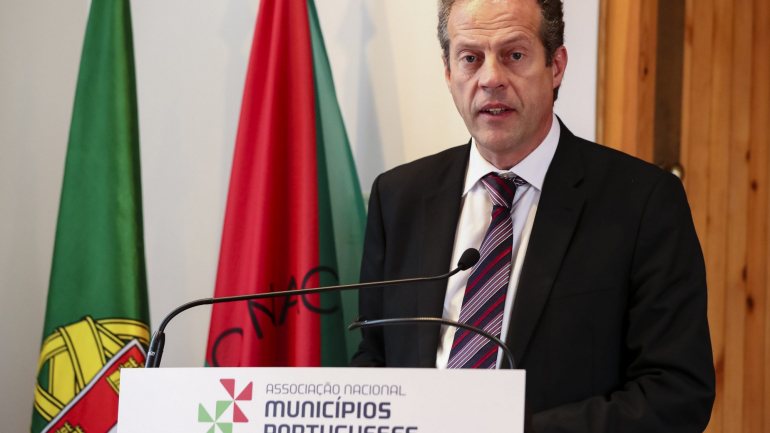 O vice-presidente da Associação Nacional de Municipios Portugueses, Ribau Esteves