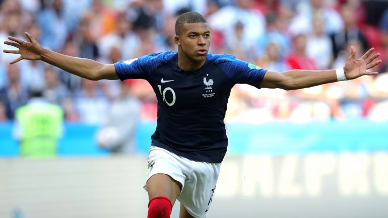 Mbappé, de apenas 20 anos, é o grande destaque da seleção francesa