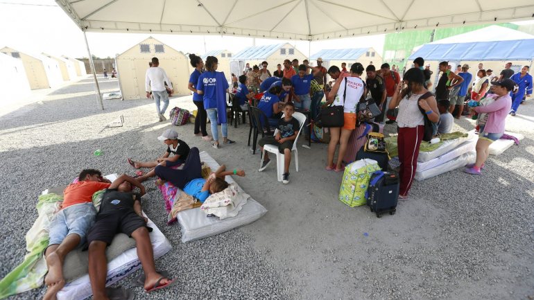 Muitos dos jovens venezuelanos fogem para território brasileiro sem acompanhamento de um adulto