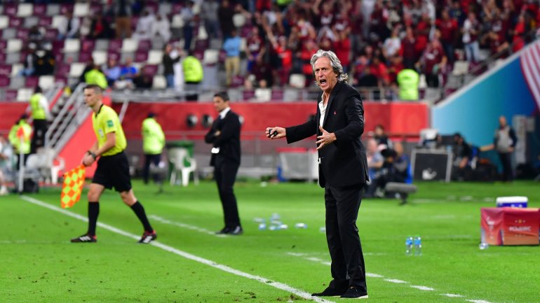 O treinador português defrontou a antiga equipa, os sauditas do Al-Hilal