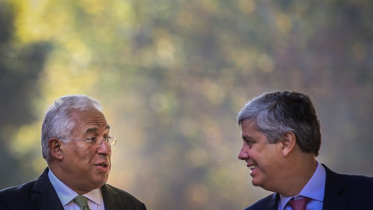 O primeiro-ministro, António Costa, e o ministro das Finanças, Mário Centeno