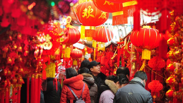 A chegada do ano novo chinês é um dos vários bons motivos para sair de casa este fim de semana.