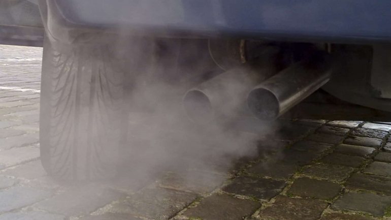 Dois dos veículos mais vendidos na Europa com motor diesel foram testados por uma entidade que concluiu que a emissão de partículas ultrapassava em 1000 vezes o valor máximo permitido