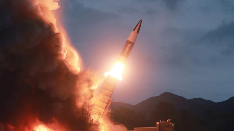 Os EUA exigem que a Coreia do Norte renuncie imediatamente a todo o seu arsenal nuclear