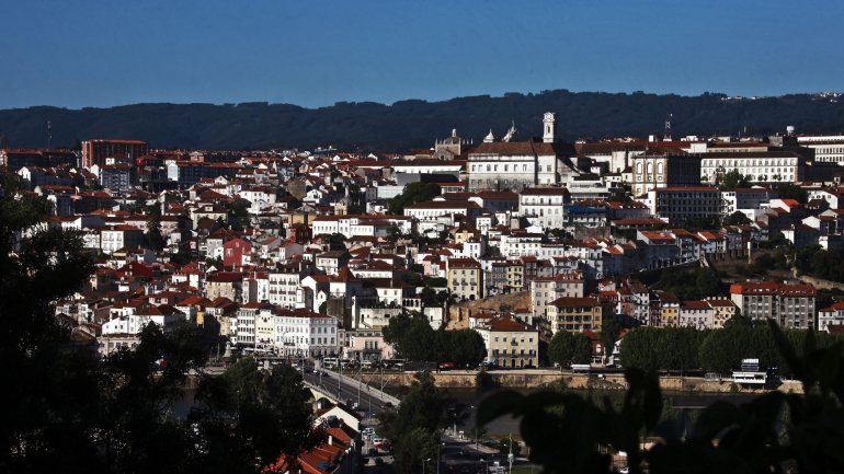 A exposição estará dividida em quatro núcleos, que abordam a juventude e formação de Santo António em São Vicente de Fora (Lisboa) e em Santa Cruz (Coimbra)