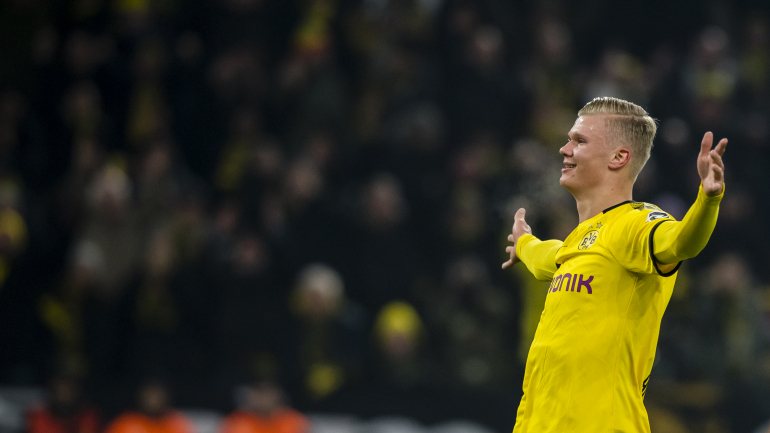 O avançado norueguês escolheu o Borussia Dortmund quando tinha uma proposta do Manchester United
