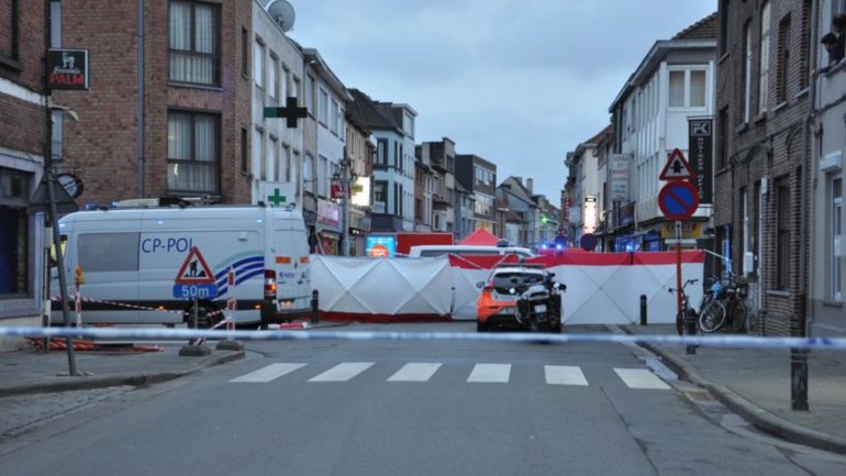 O ataque deu-se na rua Bevrijdingslaan, em Ghent.