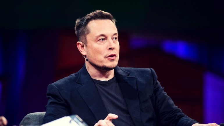 Elon Musk é presidente da Tesla e fundador da SpaceX.