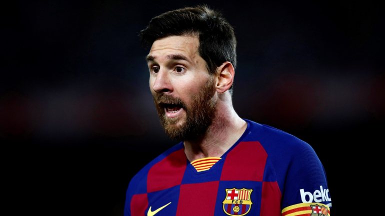 Messi aufere de 8,3 milhões de euros por mês face ao 3 milhões de Ronaldo