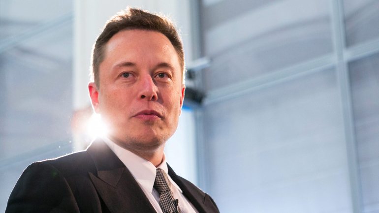 Elon Musk é presidente da Tesla e fundador da SpaceX.