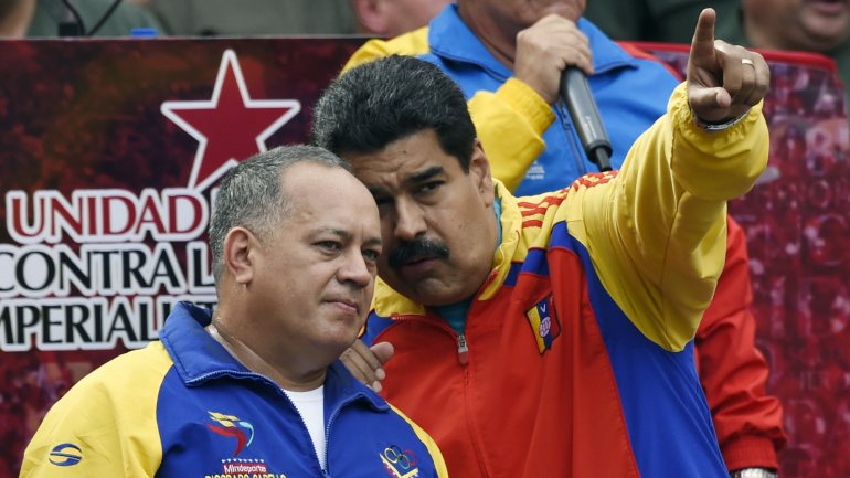 Diosdado Cabello, aliado de Maduro, acusa a TAP de ser conivente com o tio de Guaidó