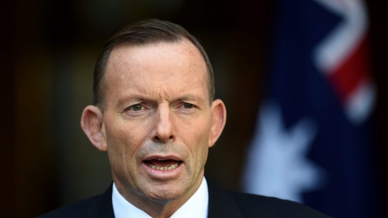Abbott era primeiro-ministro quando desapareceu o voo 370 da Malaysia Airlines, com 239 pessoas a bordo