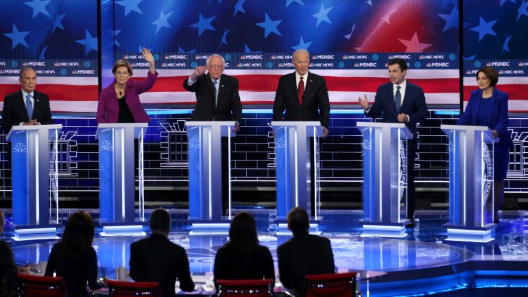 No seu debate estreia, Michael Bloomberg defrontou Elizabeth Warren, Bernie Sanders, Joe Biden, Pete Buttigieg e Amy Klobuchar