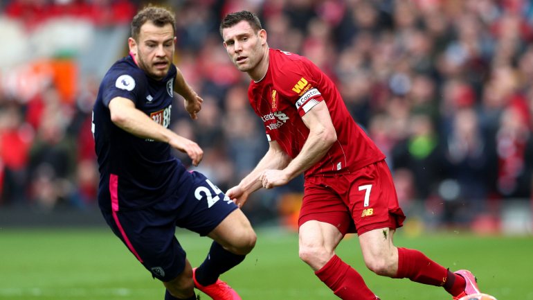 O jogador inglês segurou a vantagem do Liverpool já na segunda parte
