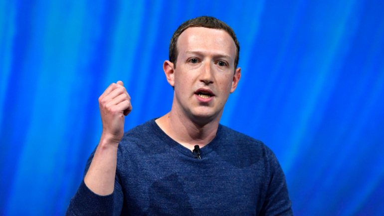 Mark Zuckerberg diz que o foco é garantir que todos possam aceder a informações confiáveis e precisas