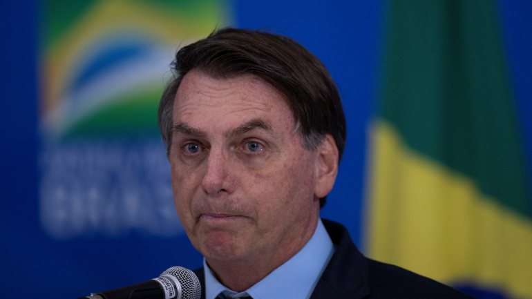 Apenas os governadores dos estados de Rondônia e de Roraima, ambos do Partido Social Liberal (PSL), antiga formação política de Bolsonaro, não se pronunciaram sobre o assunto