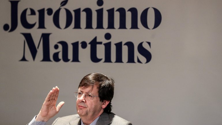 O grupo Jerónimo Martins aumentou para 500 euros o valor do prémio extraordinário anual atribuído aos colaboradores
