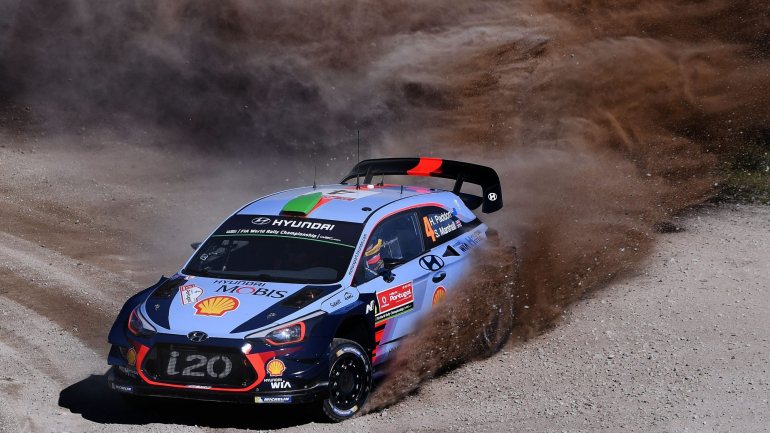 A Federação indicou que mantém como prioridade as provas internacionais, como o Vodafone Rally de Portugal, o Rali dos Açores e o Rali da Madeira