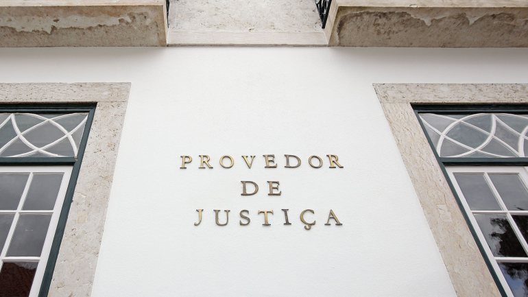 A Provedoria de Justiça defende uma clarificação da aplicação do regime excecional que trava os processos de execução fiscal até 30 de junho