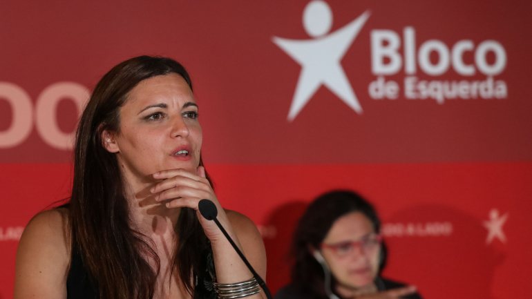 Marisa Matias participou na conferência ‘online’ intitulada “Vencer a Crise” - uma iniciativa promovida pelo BE e que durante três dias junta, por videoconferência, mais de 90 oradores