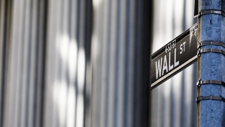 A expectativa de reabertura da economia dos Estados Unidos já tinha levado o otimismo a Wall Street na segunda-feira