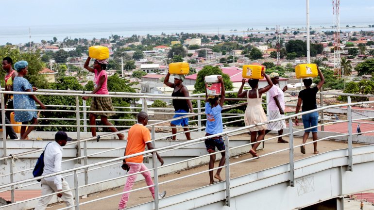 Angola tem uma das populações mais jovens e em rápido crescimento no mundo