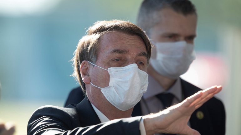 Bolsonaro realizou os exames ao novo coronavírus após regressar de uma viagem aos EUA